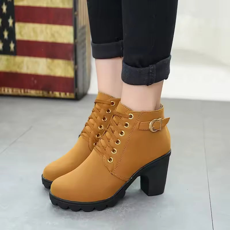 Silvia Savaria™ Stylowe buty damskie na masywnym obcasie