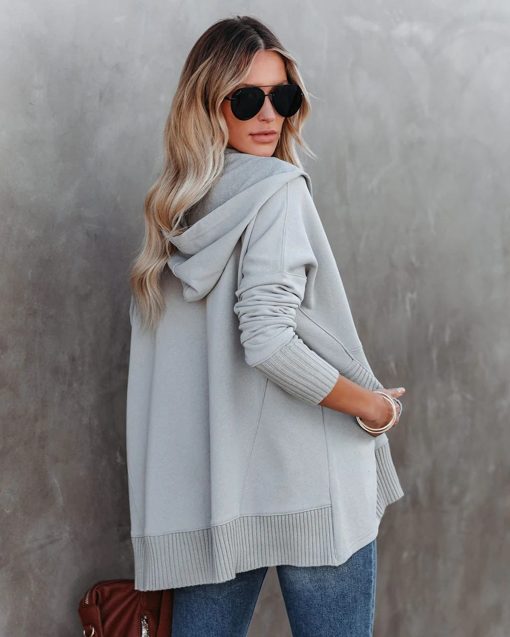 Fina Piccio™️ Bluza oversize z kapturem i otworami na kciuki
