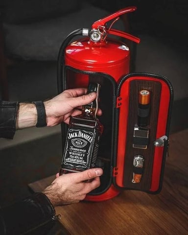 FireBar™ Minibar w kształcie gaśnicy