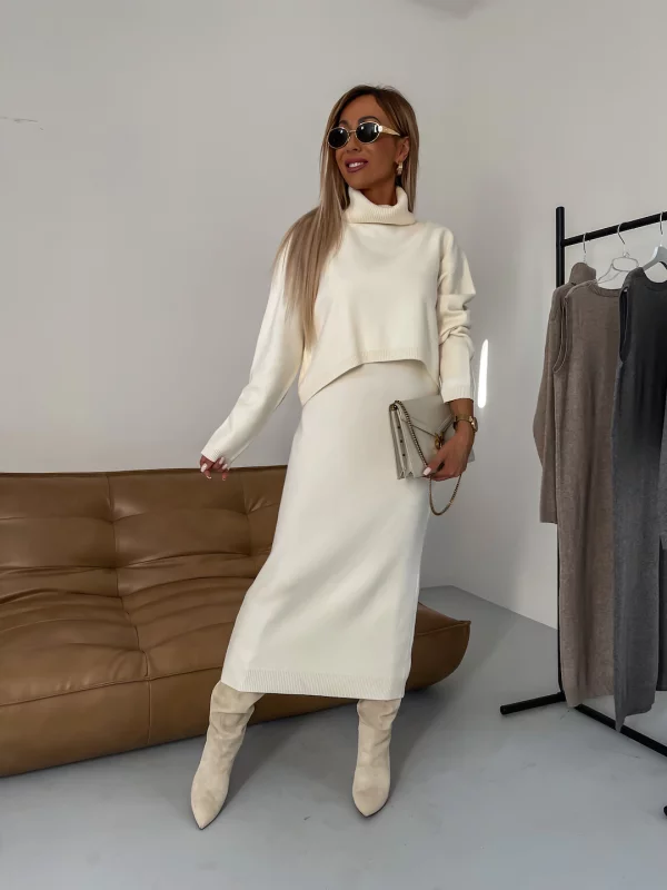 Flavia Lauletta™ Elegancki zestaw sukienka maxi i sweter