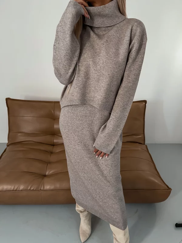 Flavia Lauletta™ Elegancki zestaw sukienka maxi i sweter