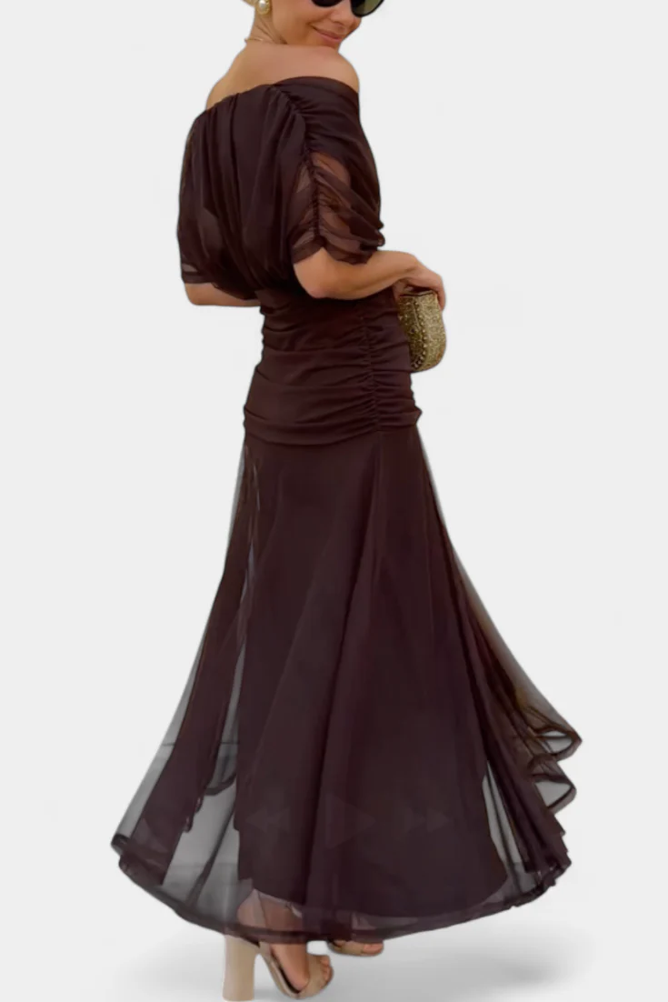 Gemma Beltrozi™ elegancka zwiewna sukienka maxi z marszczonym wzorem i odkrytymi ramionami