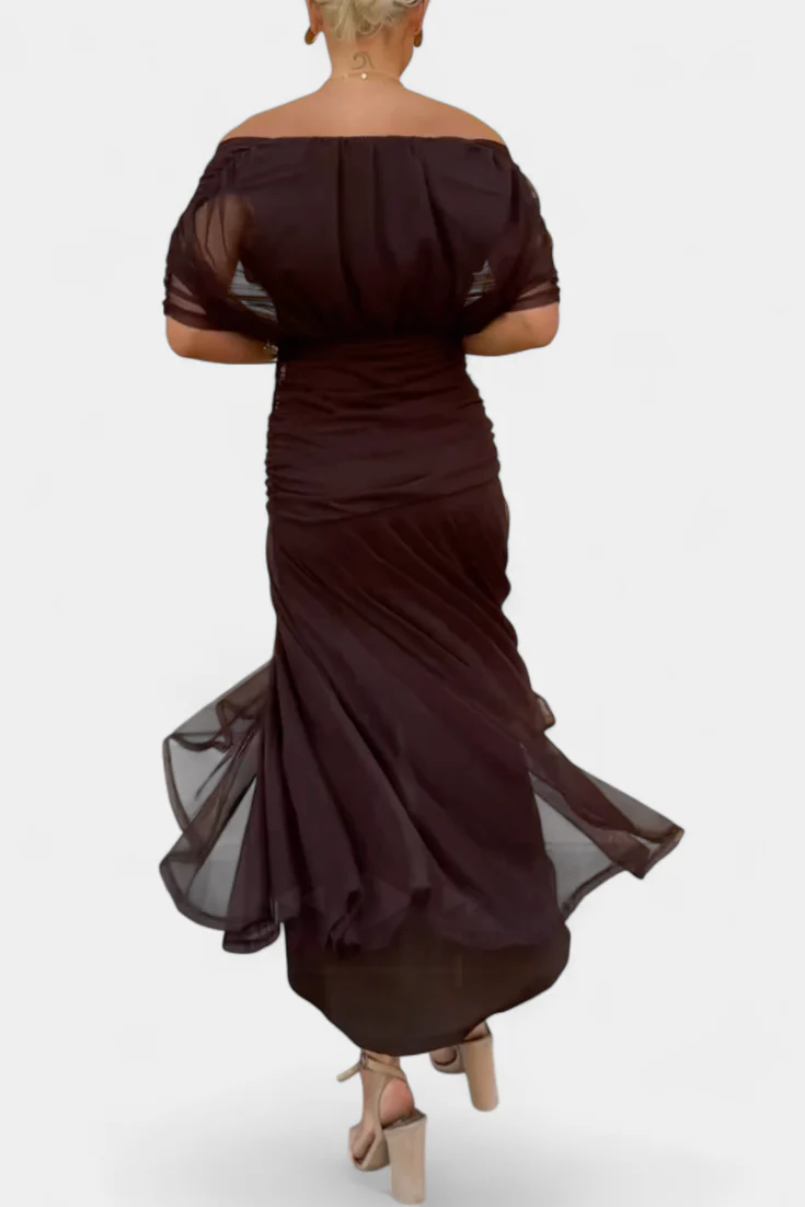 Gemma Beltrozi™ elegancka zwiewna sukienka maxi z marszczonym wzorem i odkrytymi ramionami