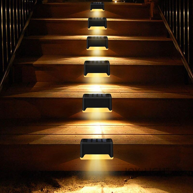 SmartDeck™ Wodoodporne, wielofunkcyjne lampy ogrodowe LED zasilane energią słoneczną