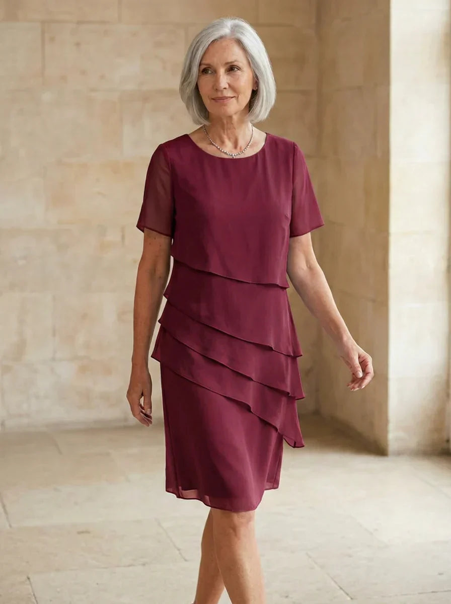 Emiliana Bergonzi™ Elegancka sukienka midi o modelującym kroju