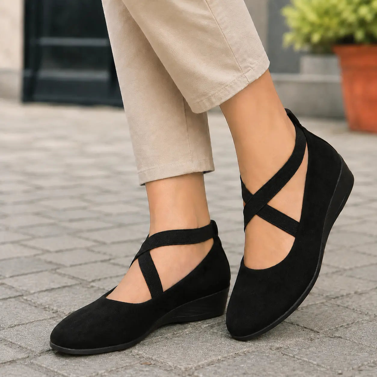 StrideCare Pro+™ Amortyzowane buty do chodzenia na dni bez bólu